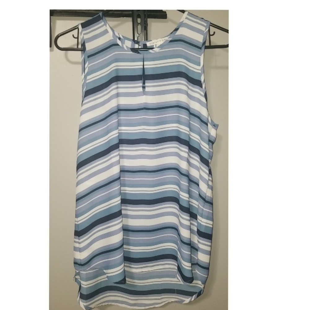 Sleeveless blouse